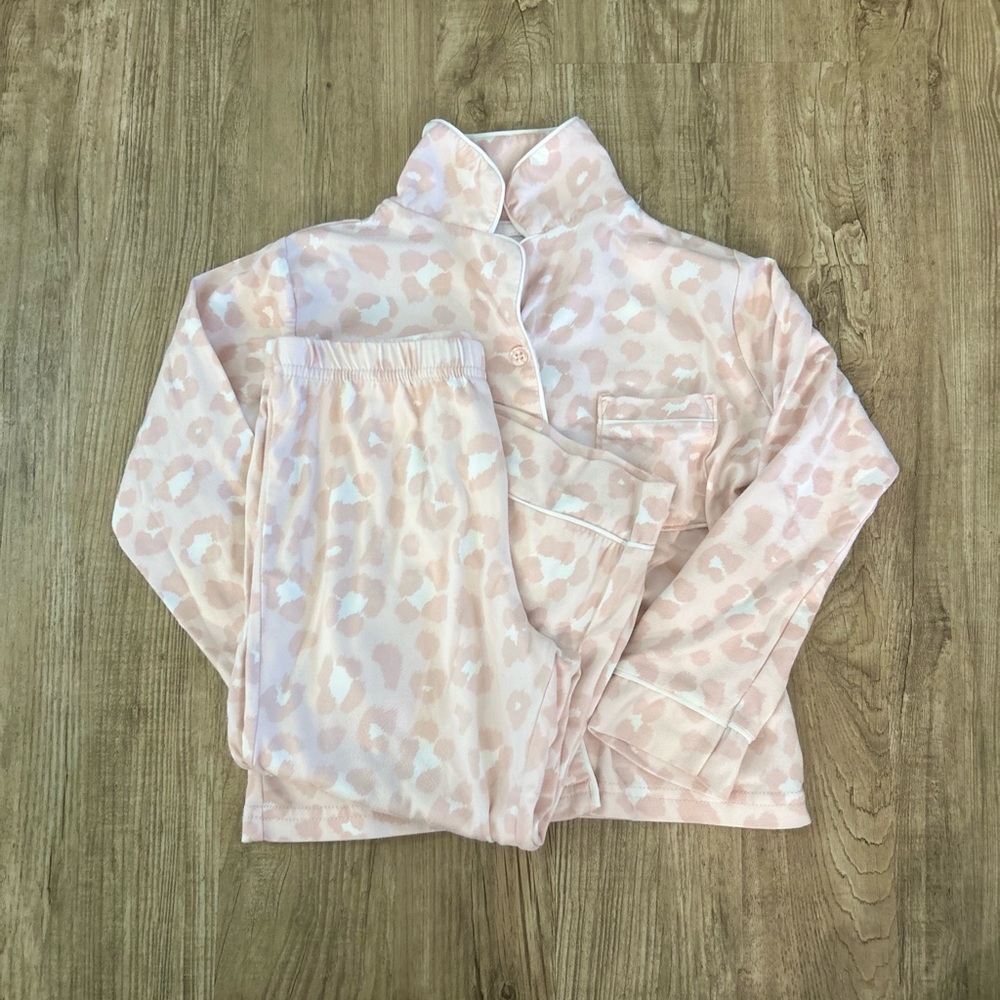 Tahari Light Pink Leopard Kids Pajama Set